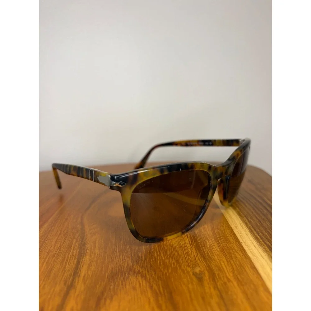 Persol Tortoise Shell Polarized Sunglasses PO3019S 55-20-145 Made in Italy Chic